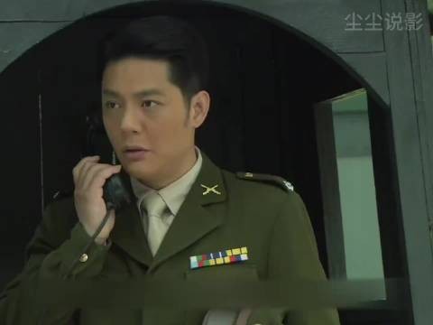 男人的卧底身份即将暴露，且看他如何化险为夷 与狼共舞