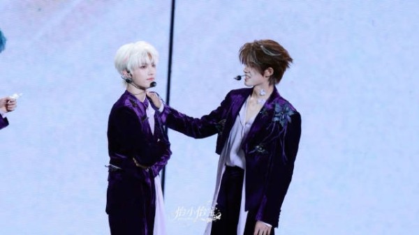 谁能想到自打传出吉告冷战后还能上演这么一段