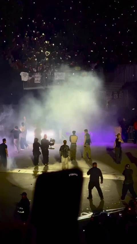 /小猪就知道炫饭 260823 BTS世巡 多伦多演唱会Day2 ‪