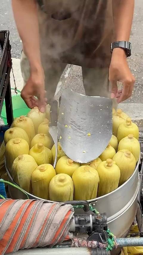 剥玉米我在行