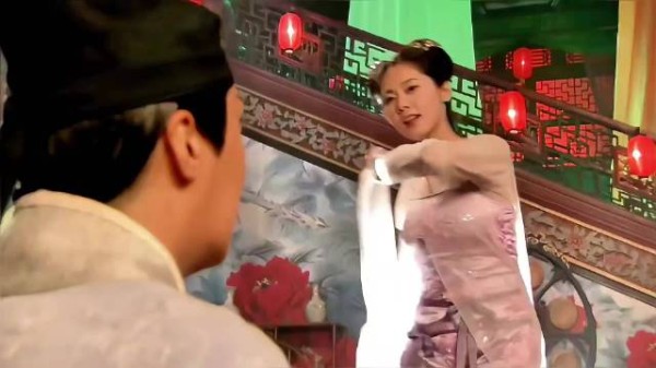 书生对女人一见钟情，结果对方竟是狐妖还带着妹妹刺杀他