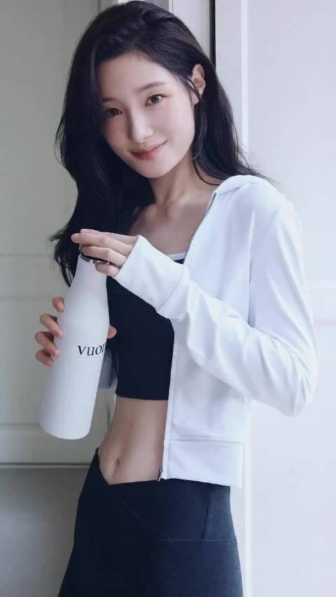 郑采妍｜Allure Korea September 2026.9月刊 : Kim Jae Hoon
