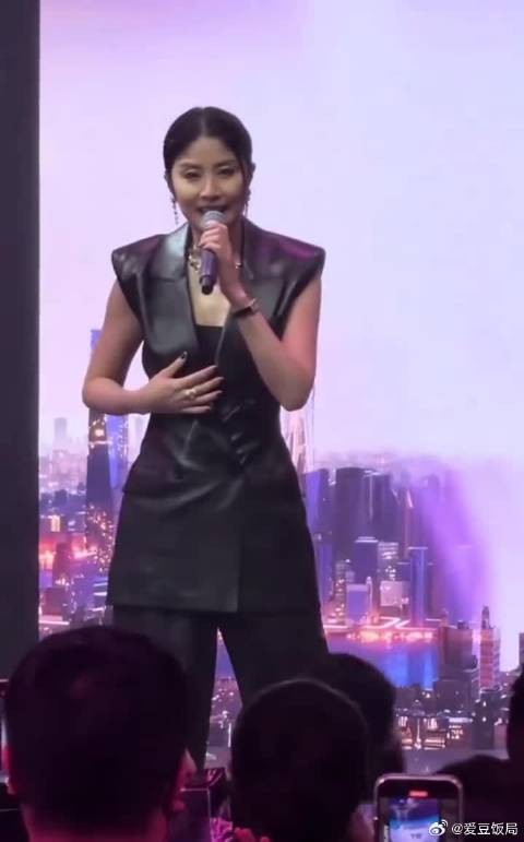 陈慧琳直呼：原来我是那个赠品啊！