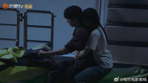 陈异拼命救下苗靖,舍不得她受伤,前方高能
