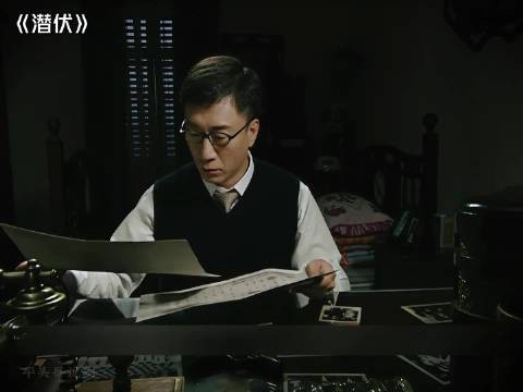 组织明码发报：呼唤余则成回家！ 潜伏