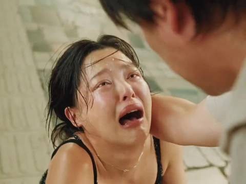 你替我坐牢五年,我捅你一刀 既是报恩也是还债