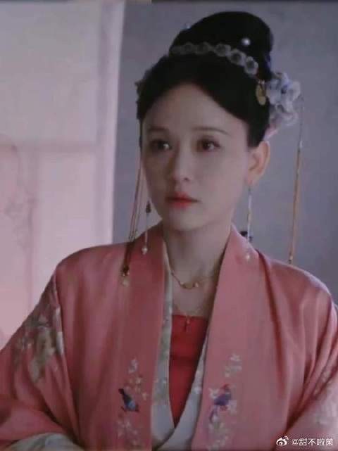之前的古装剧，旧衣多穿不影响剧情，省点没什么不好