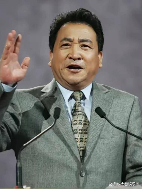 姜昆再谈反三俗提四点标准，网友联想德云社引热议