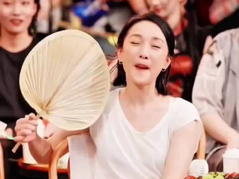 久违的合体让人满心欢喜，静待节目开播，好好感受二人老友闲谈的独特魅力