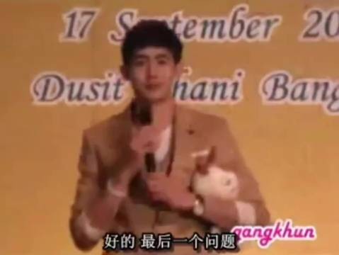 哈哈哈哈哈 看过我结八百遍唯独这段泰国采访一直没看过翻译…