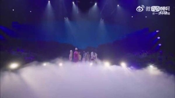 0827MCD TUIDE出道曲《Sun Kiss》打歌现场