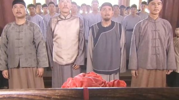 十年逆袭办商号，偶遇聪慧少年，竟是自己失散多年的儿子！