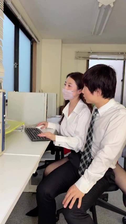 简直是 扮猪吃老虎