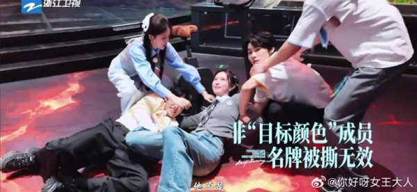 我就说这个情景怎么那么似曾相识
