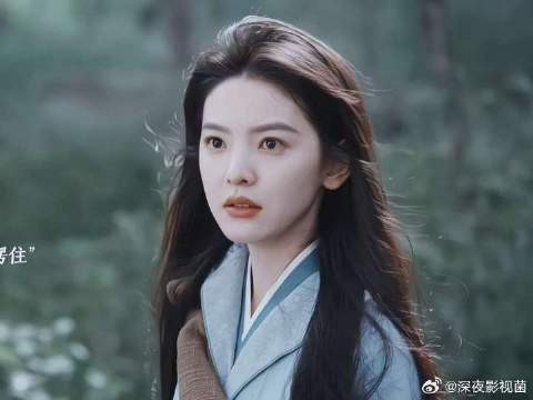 “青梅竹马，她逃他追”