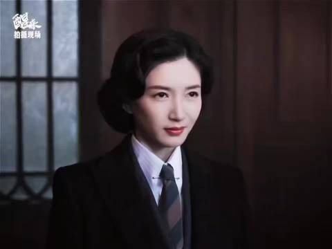 江疏影平静即武器，极致表情管理引赞叹