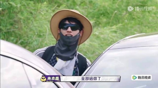 朱志鑫倒霉熊连续剧,西瓜吃不到喜剧效果拉满