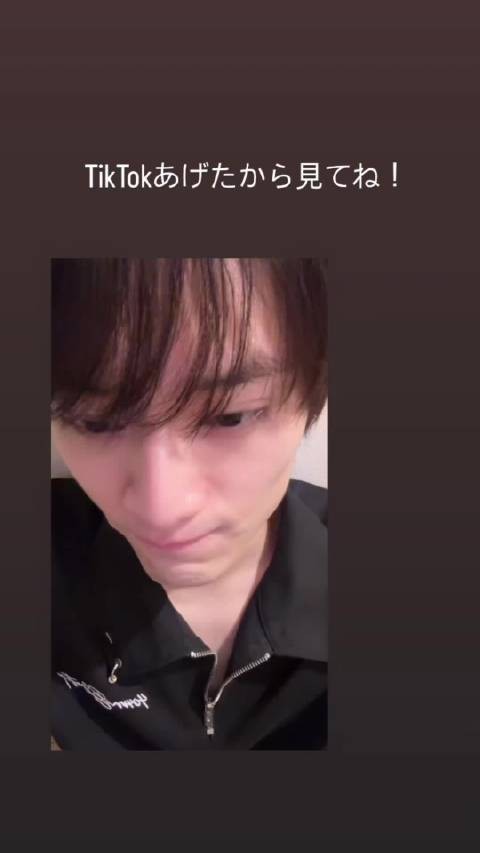 上村谦信tiktok快拍更新： 发了TikTok，记得看看噢！ （萌萌的）