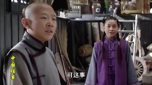 曹家二少奶奶和洋人私通,还生下了一个绿眼睛的孩子