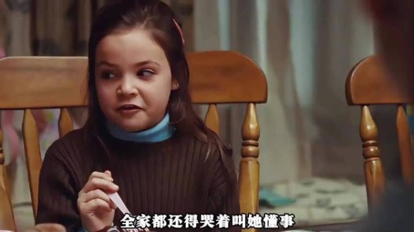 她笑着看向他，笑容里全是藏不住的喜欢，双向奔赴的爱情，真的太美好了