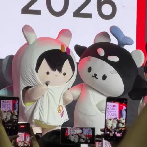 麦克风没声音然后宝宝们就围在一起开小会
