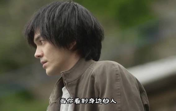 男子自首问奶奶是否收留，奶奶说我会一直等你