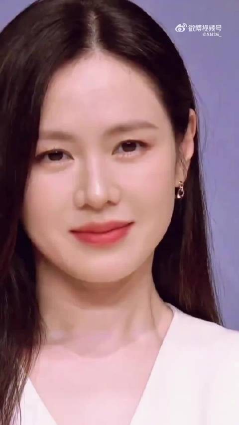 岁月从不败美人，极品女神 孙艺珍