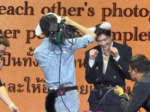 kys向朴摄影师发起软萌攻击，啊啊啊