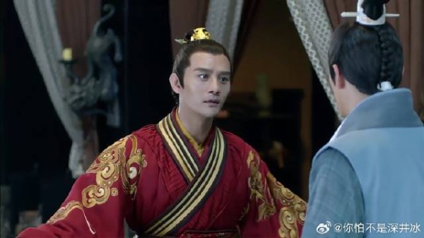 梅长苏请求靖王带他进宫,不料惹靖王大怒,瞬间愣在原地