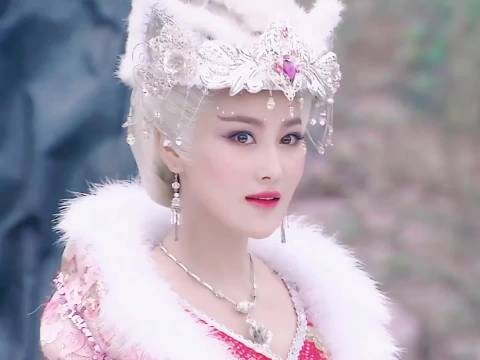 你敢信她因为长得太精明，竟意外成了祸国妖妃专业户 ？