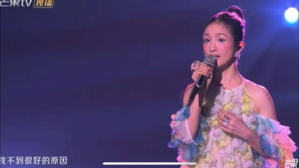 错峰听歌！林依晨唱了恶作剧