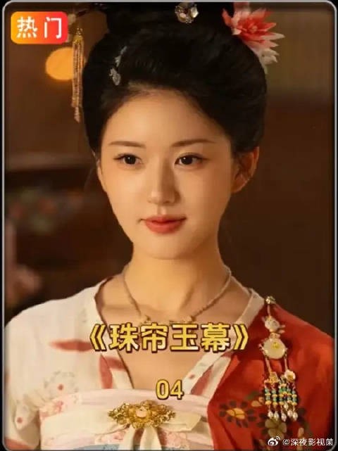 女孩过目不忘描摹簪子，成功拿到人生第一笔订单