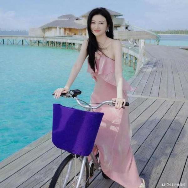 景甜人缘真好！多位艺人公开发声力挺，刘翔前妻称其太单纯