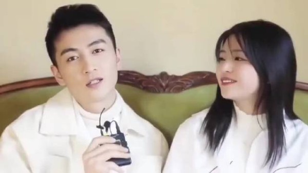 论家境,十个陈晓也比不过一个陈妍希