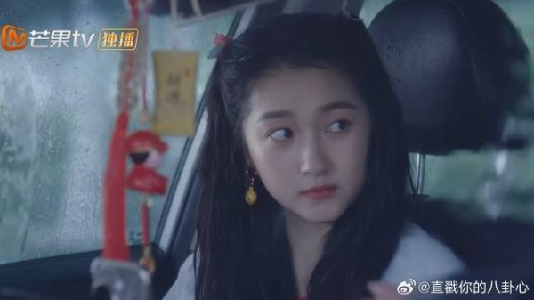 美女看到邢武合照，酸溜溜质问，晴也秒懂是情敌