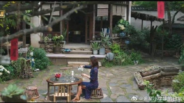 俩离异女人到一起，只有一个话题，那就是前夫