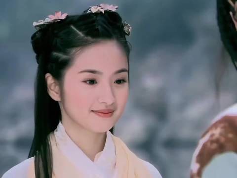 同样是饰演黄蓉，哪一位最符合你心目中古灵精怪的小妖女人设？
