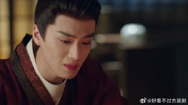 锦月如歌：楚昭为爱疯魔，间接害死应香燕贺，如今却已是孤家寡人