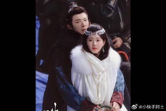 给我吊成翘嘴的第二天，燕子京才是真正的阴阳大师啊~太好磕了
