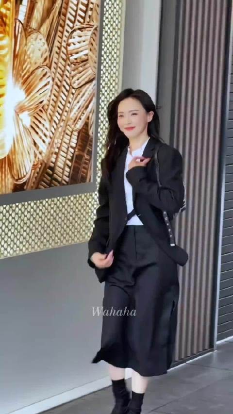 花少2曾邀唐嫣因忙错过，如今发展优秀作品多