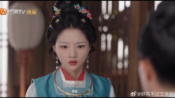 荣哥儿偷开赌坊，朝姐儿还来不及收拾他，麻烦就来了