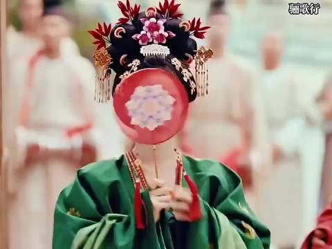 李一桐许凯新剧骊歌行，丑媳妇摘扇变美人