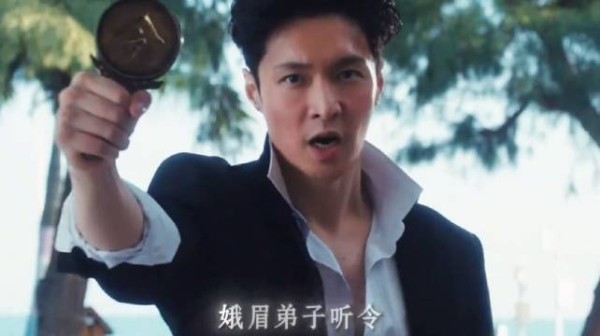 张艺兴在《功夫女足》里的表现真的很突破，这个暑期档最出圈的男主了，恭喜！