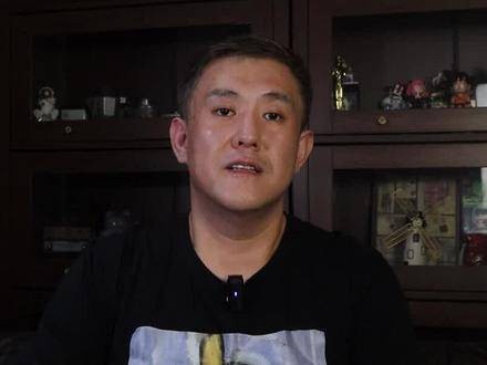 海外影片中,哪个角色名字让你笑出腹肌?