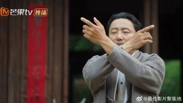 马爷修行需要安静，只喜欢动物不喜欢人，跟猫有说不完的话