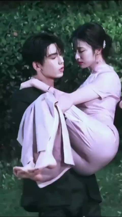 王楚然很经典的那套湿身旗袍完整版