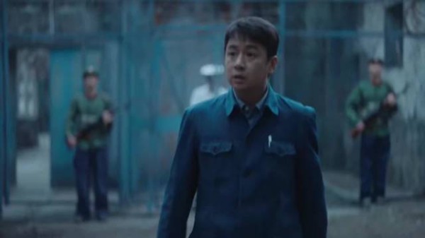 黄景瑜新剧重器,陈一众把代理书写在衣服上