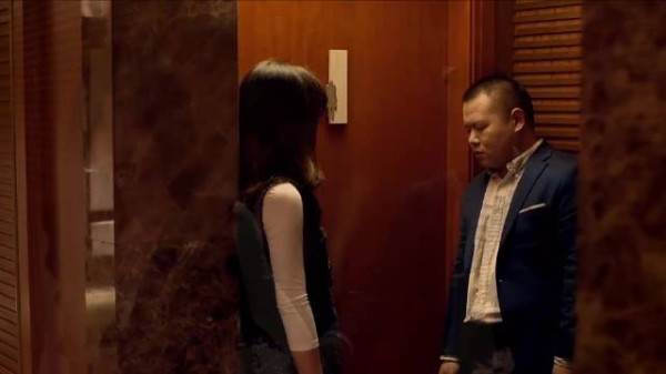 猪头追车哭喊没有你我怎么活，八年爱情终结