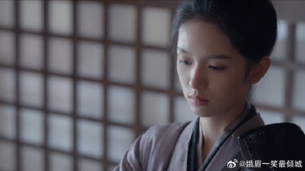 锦月如歌：宋陶陶外出采药，意外救下山中猎户，禾宴看出是异族人