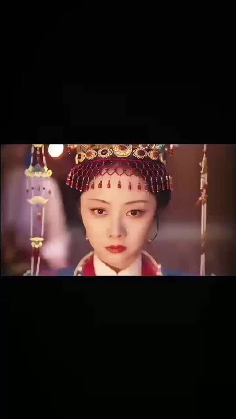 从天真烂漫的淳贵人,到隐忍坚韧的许兰香,谭松韵的角色跨度好大